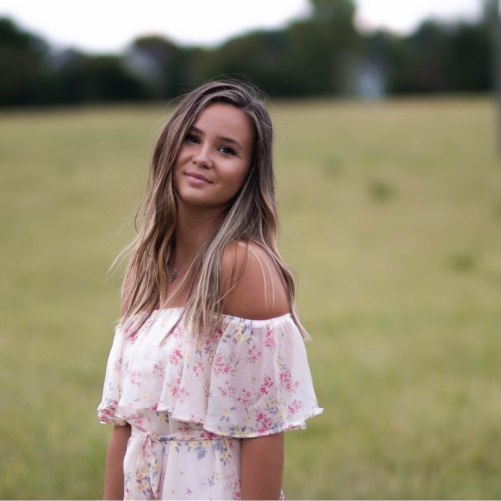 Meet your Posher, Emma
